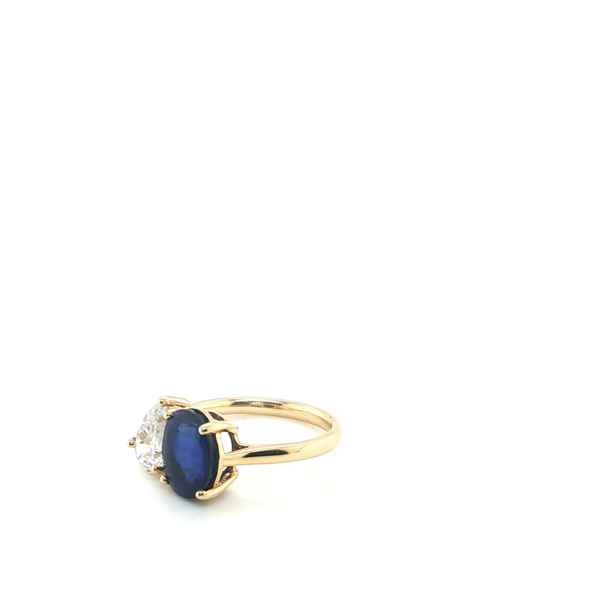 Toi et Moi Oval Blue Sapphire and Pear Lab-Grown Diamond Yellow Gold Ring