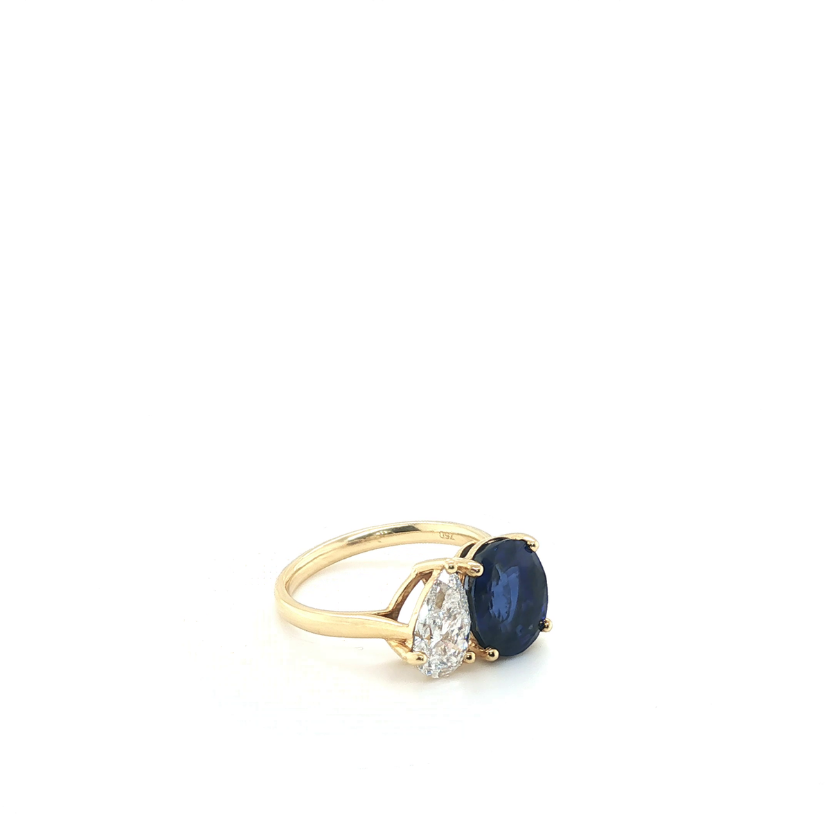 Toi et Moi Oval Blue Sapphire and Pear Lab-Grown Diamond Yellow Gold Ring