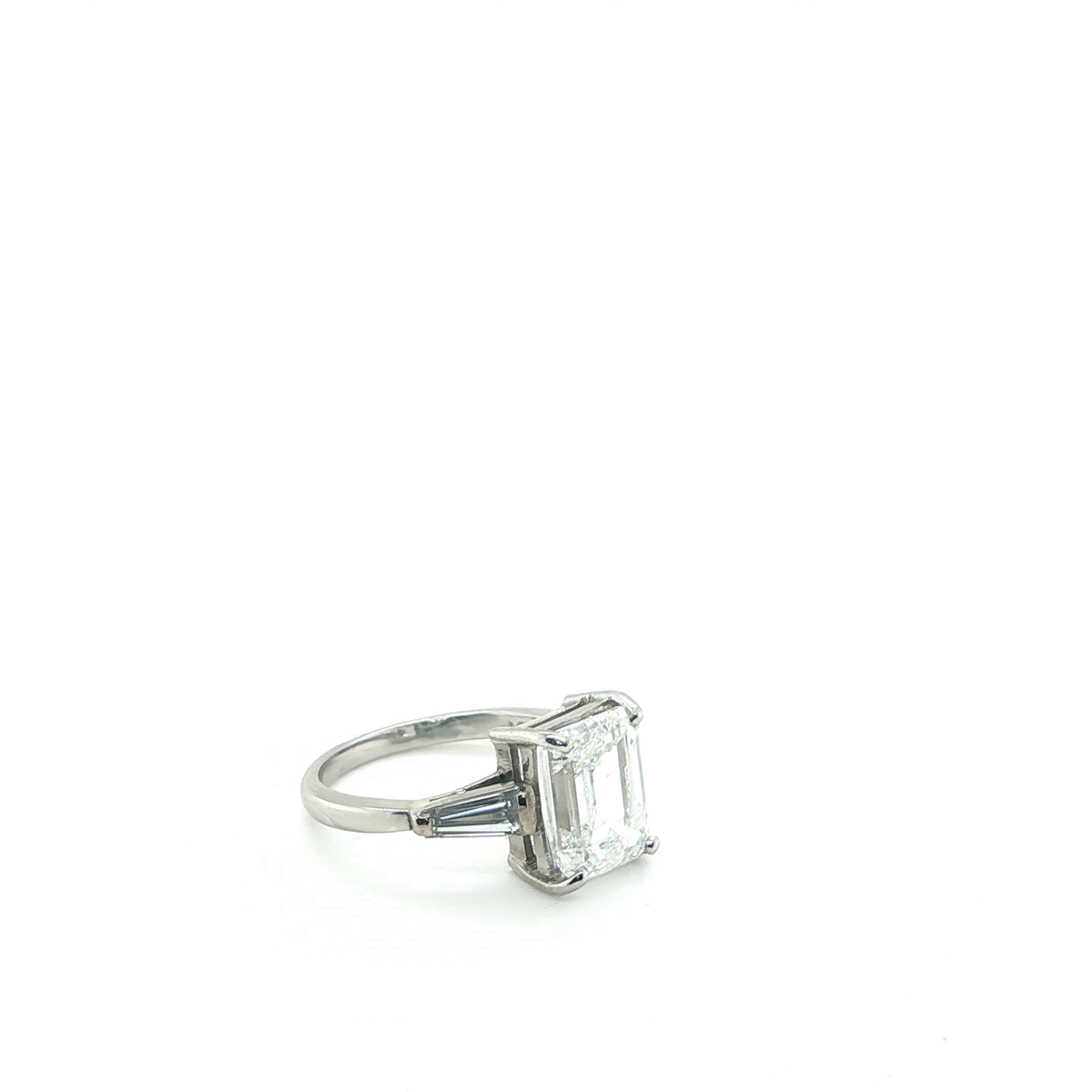 Emerald Cut Lab-Grown Diamond Three Stone Ring in Platinum