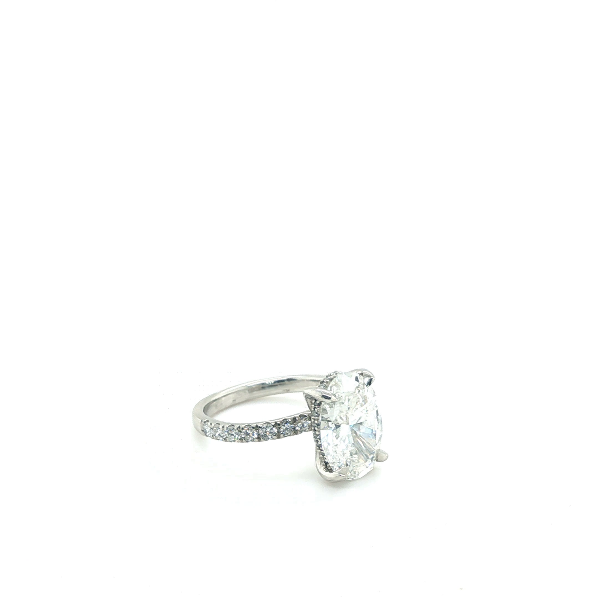 Oval Brilliant Cut Lab-Grown Diamond Solitaire Ring in Platinum with Pavé Band